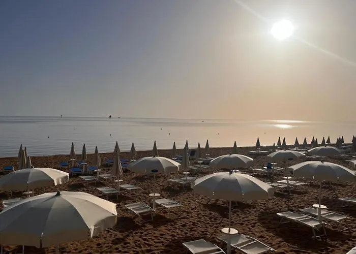 Fruit Village Crotone Casarossa Hotel *