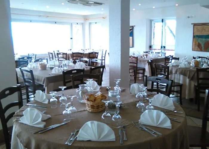 Hotel Fruit Village Crotone Casarossa *