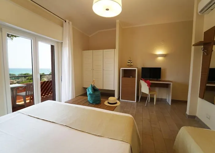 Fruit Village Crotone Casarossa Hotel